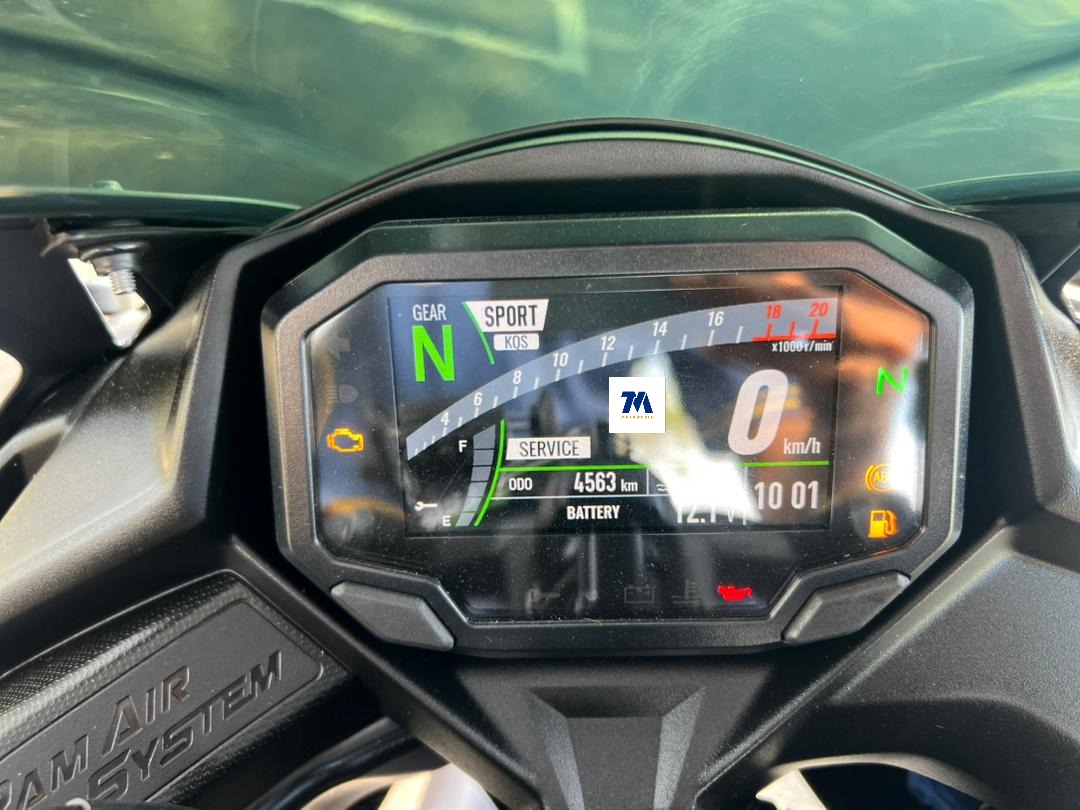 2024 KAWASAKI ZX250RR - Image 4